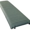 Therm-a-Rest Thermarest NeoAir Topo Luxe -Camping Prix Réduits Magasin matelas gonflable thermarest neoair topo luxe