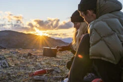 Therm-a-Rest Thermarest Honcho Poncho Down -Camping Prix Réduits Magasin poncho couette thermarest honcho poncho down 18