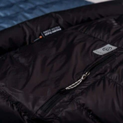 Aura NOM 300/800 -Camping Prix Réduits Magasin sac de couchage aura nom 09 1